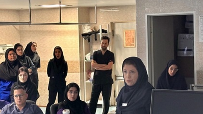    برگزاری کلاس آموزشی کنترل عفونت و اسکراب جراحی دست ویژه پرسنل اتاق عمل در بیمارستان آیت‌الله طالقانی